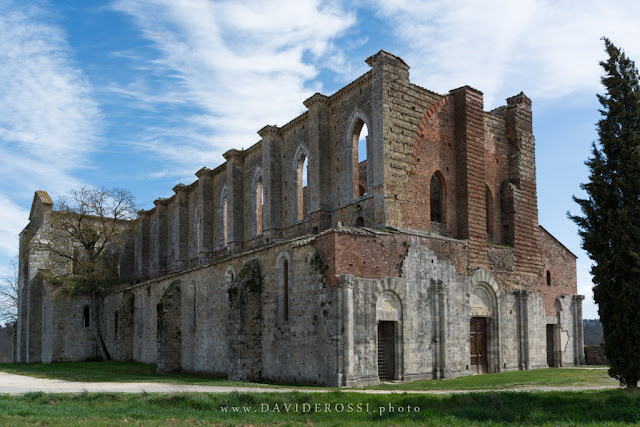Abbazia di San Galgano - Toscana Abbazia di San Galgano - Toscana
