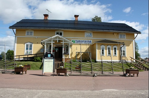 https://www.google.se/search?q=S%C3%A4rna+Camping+lenas+k%C3%B6k++bar&npsic=0&rflfq=1&rlha=0&rllag=61692996,13147044,0&tbm=lcl&ved=0ahUKEwiu3brQt7TaAhUBJSwKHReID0UQtgMIKQ&tbs=lrf:!2m1!1e2!3sIAE,lf:1,lf_ui:2&rldoc=1#rlfi=hd:;si:;mv:!1m3!1d2.4634832893477787!2d13.1470444!3d61.6929963!2m3!1f0!2f0!3f0!3m2!1i1!2i1!4f13.1;tbs:lrf:!2m1!1e2!3sIAE,lf:1,lf_ui:2&spf=1523525732904