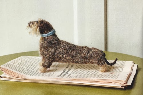 09-Wirehaired-Dachsund-Hound-Muir-and-Osborne-Knitted-Dogs-www-designstack-co