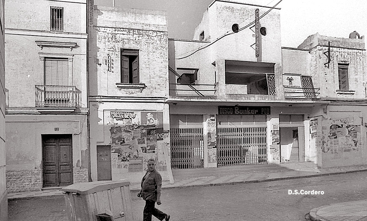 CACHOS DE VIDA CINE CAPITOL