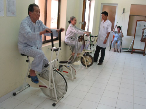 Sau khi mổ thoát vị đĩa đệm còn lại gì - Những vấn đề bác sĩ chưa từng được tiết lộ Sau khi mổ thoát vị đĩa đệm còn lại gì - Những vấn đề bác sĩ chưa từng được tiết lộ