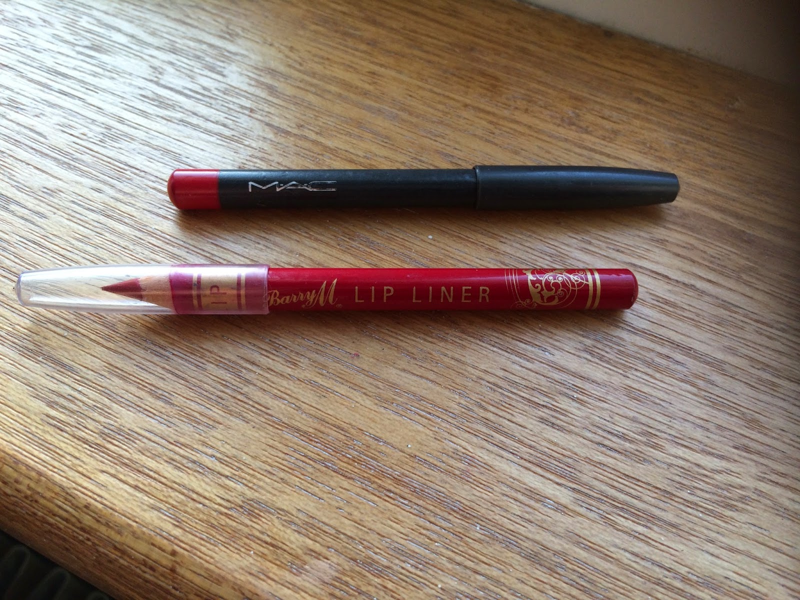 my fashion & beauty blog MAC Cherry, Nightmoth, Currant lip liners