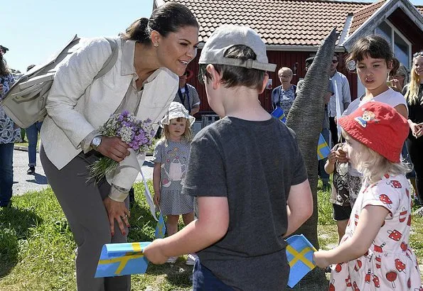 The tenth hiking of Crown Princess Victoria in the landscape of Sweden takes place in Bohuslän. Princess carried BY MALENE BIRGER Tote Bag