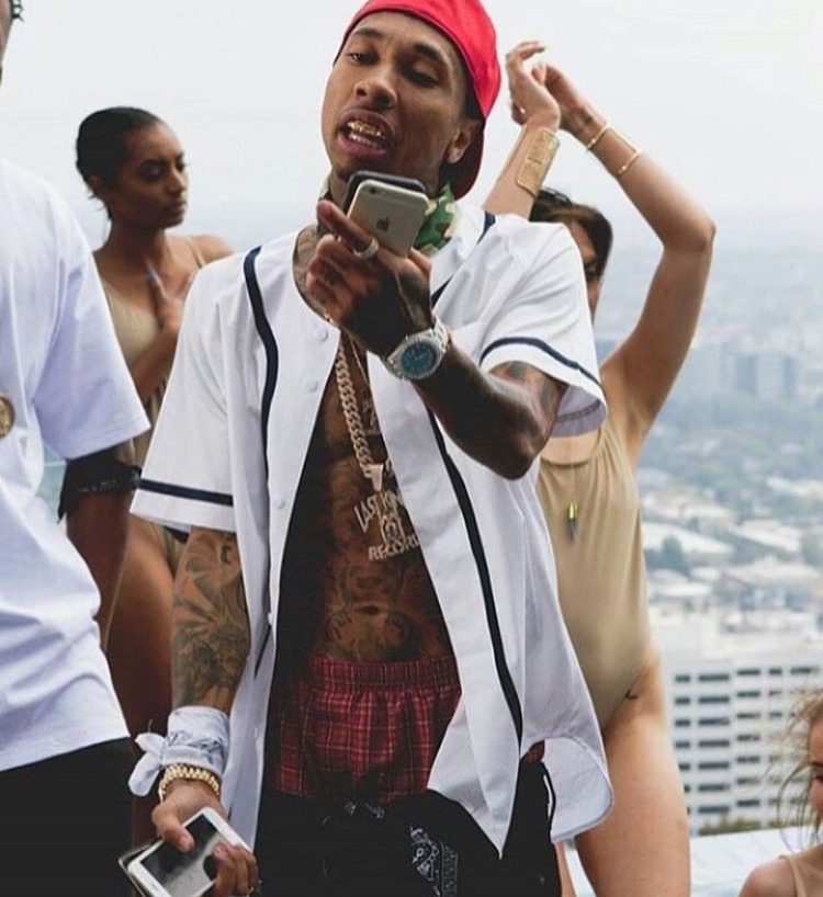 RAW HOLLYWOOD TYGA DROPS NEW SONG '1 OF 1'