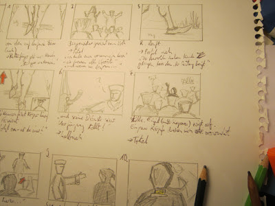 Storyboard-Skizzen zeigen den Rattenfänger und die Bürger von Hameln