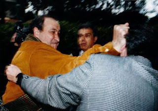 gil-vs-caneda.jpg