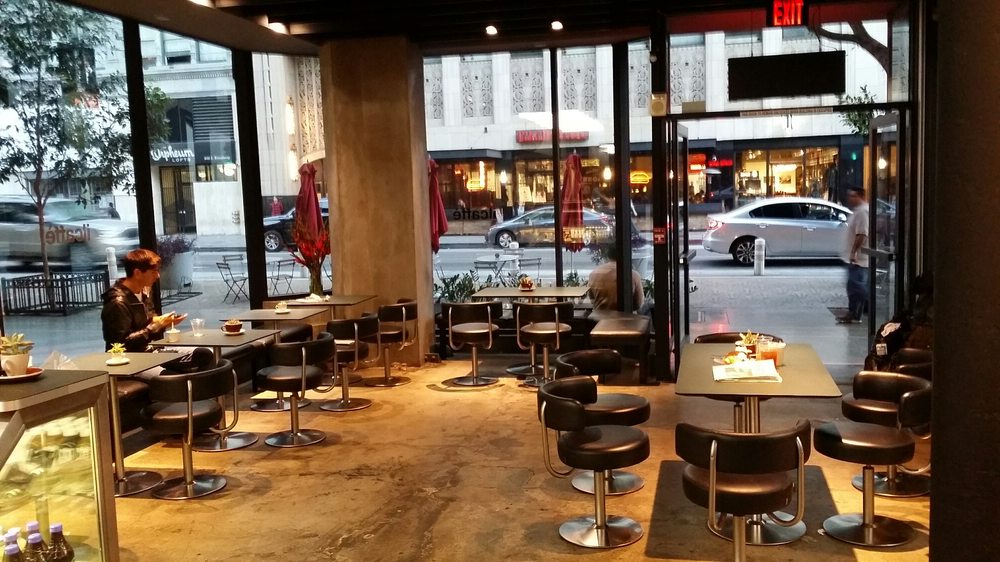 Coffee Bean Locations Los Angeles Vanessa Hudgens Coffee Bean & Tea