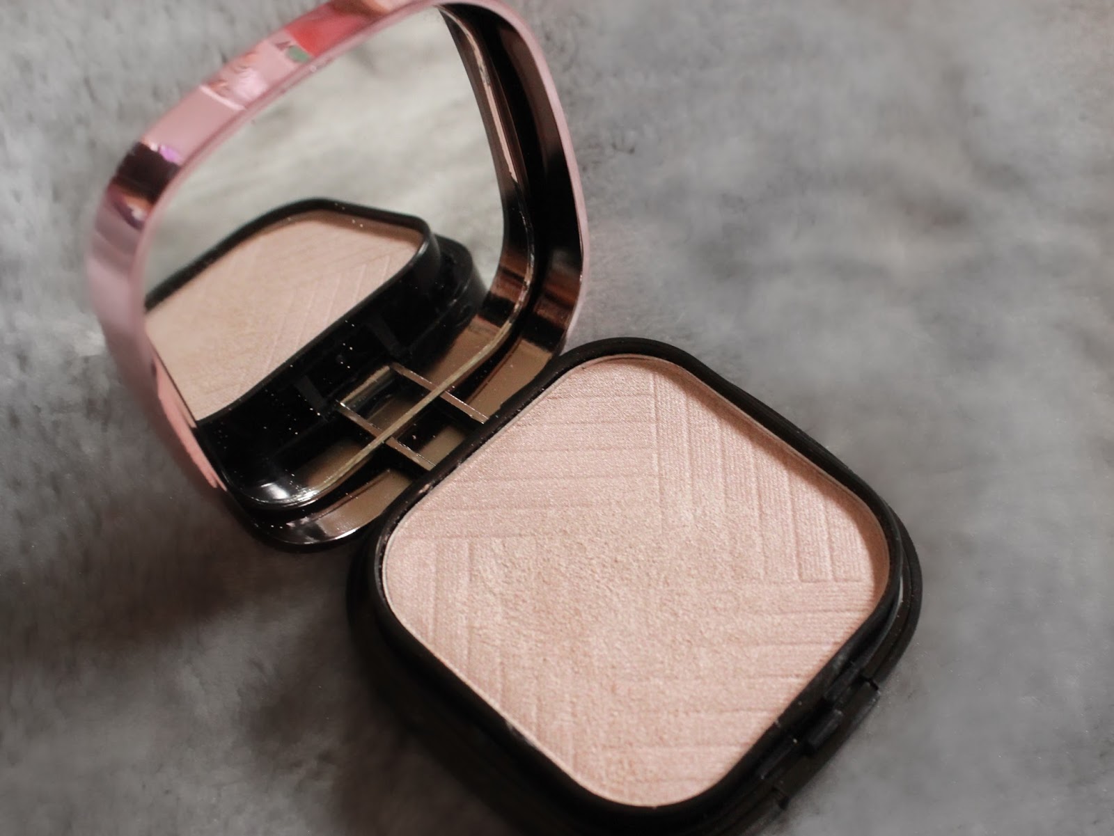 MUA Strobe & Glow Highlight Kit Terri Talks