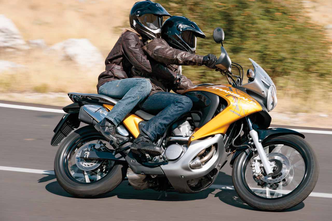 BIKES WALLPAPERS: Honda transalp