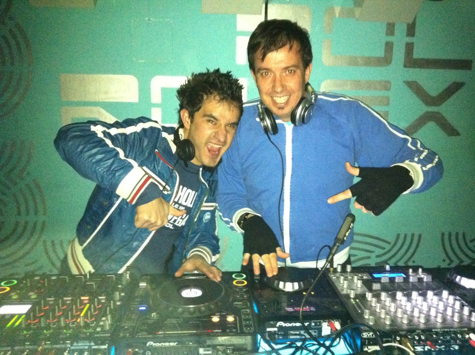 DJ RAFA COBOSS OFICIAL: 05.- INFO + FOTOS