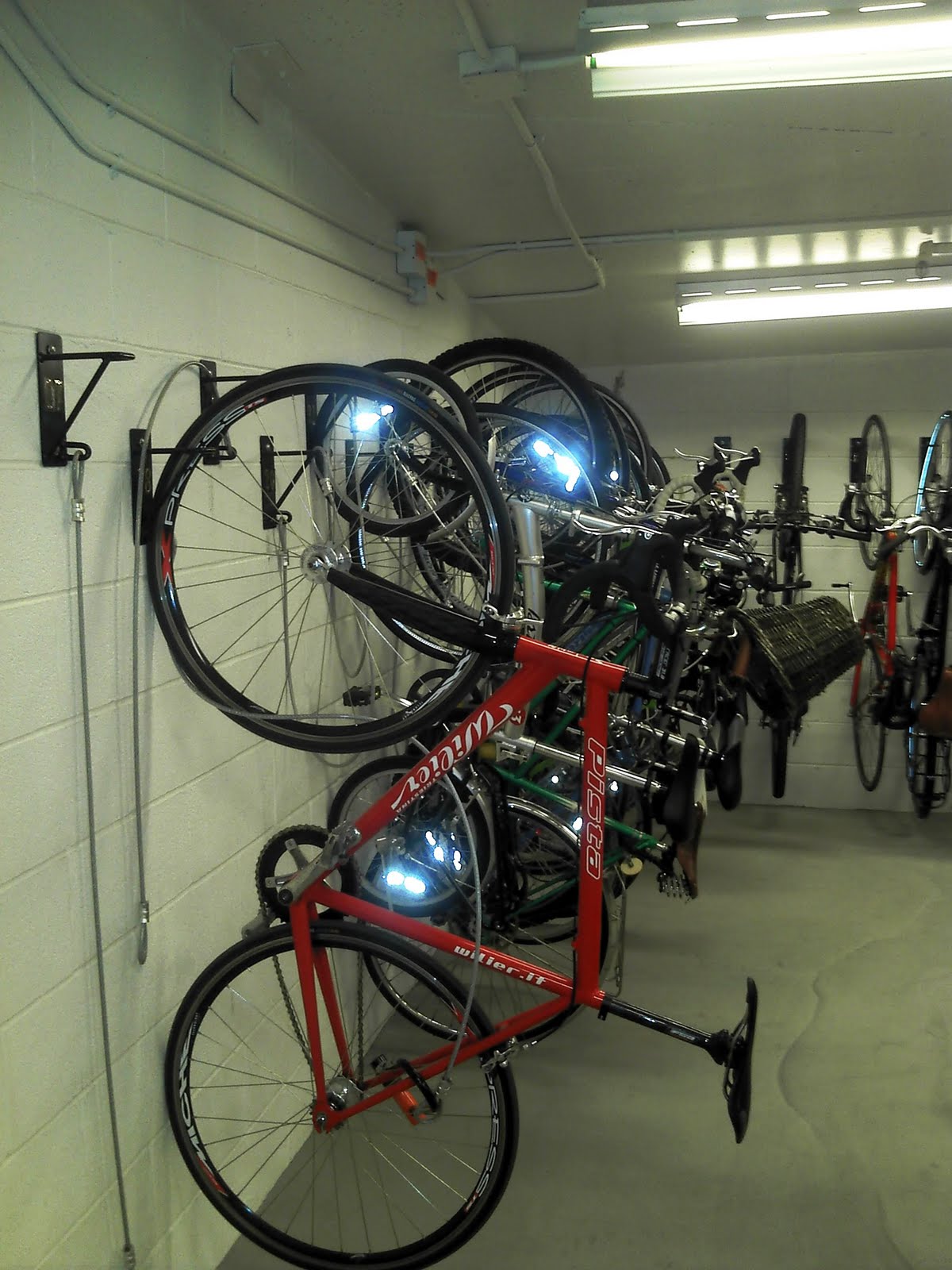 NYC BIKE STORAGE. HOW TO DESIGN BIKE STORAGE ROOMS IN NYC Upper East