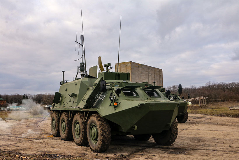 Нацгвардія отримала модернізовані машини управління командира артилерійської батареї