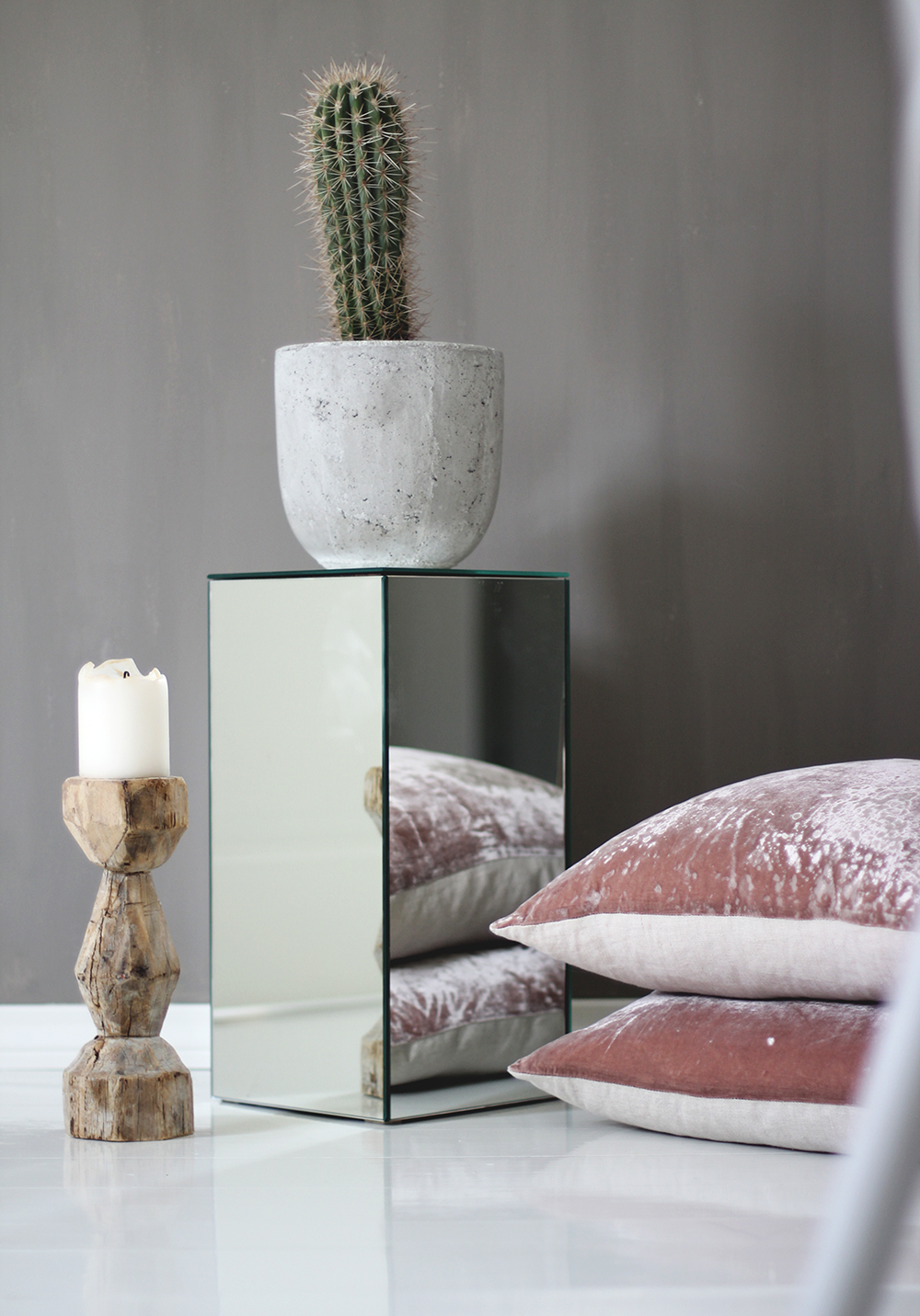 MIRROR PEDESTAL / RAW DESIGN BLOG