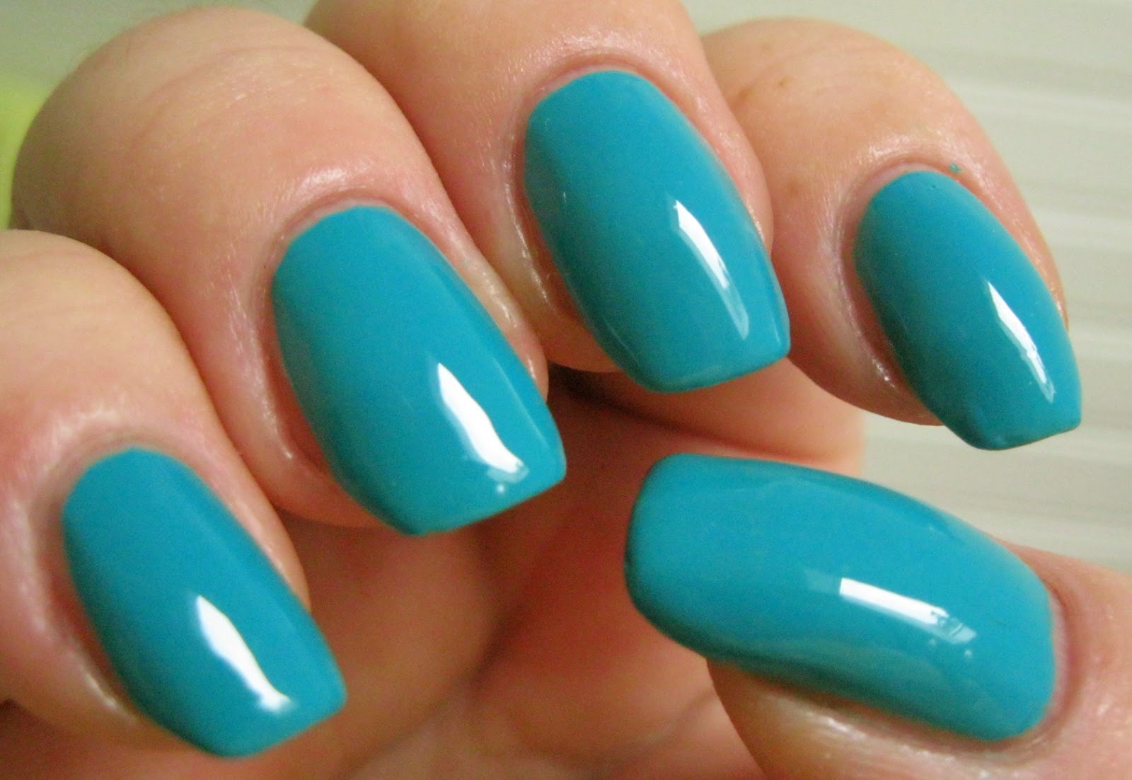 Butter Slapper Lacquer Slacker Liz: Butter London Slapper