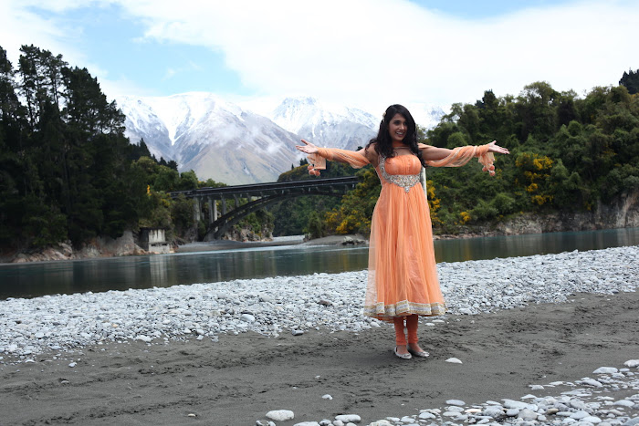 sarah jane dias spicy hq unseen pics