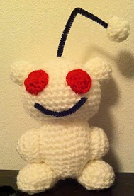 http://www.ravelry.com/patterns/library/snoo