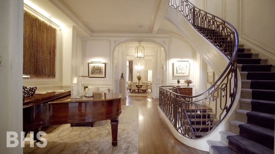 35 Interior Design Photos vs. 20 E 73rd St, New York, NY Luxury Townhome Tour