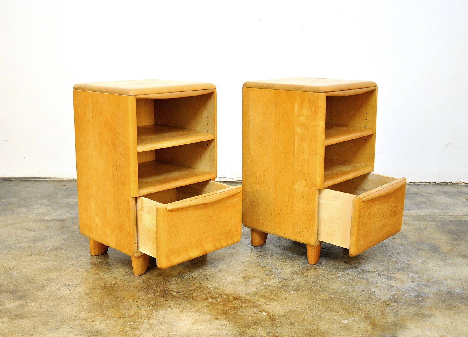 SELECT MODERN Pair of Heywood Wakefield Encore Nightstands