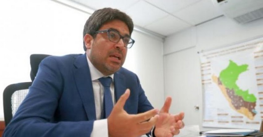 No se trata de acelerar el licenciamiento, sino de hacerlo bien (Martín Benavides Abanto) SUNEDU - www.sunedu.gob.pe No se trata de acelerar el licenciamiento, sino de hacerlo bien (Martín Benavides Abanto) SUNEDU - www.sunedu.gob.pe