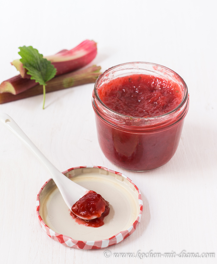 Rhubarb jam Cooking with Diana
