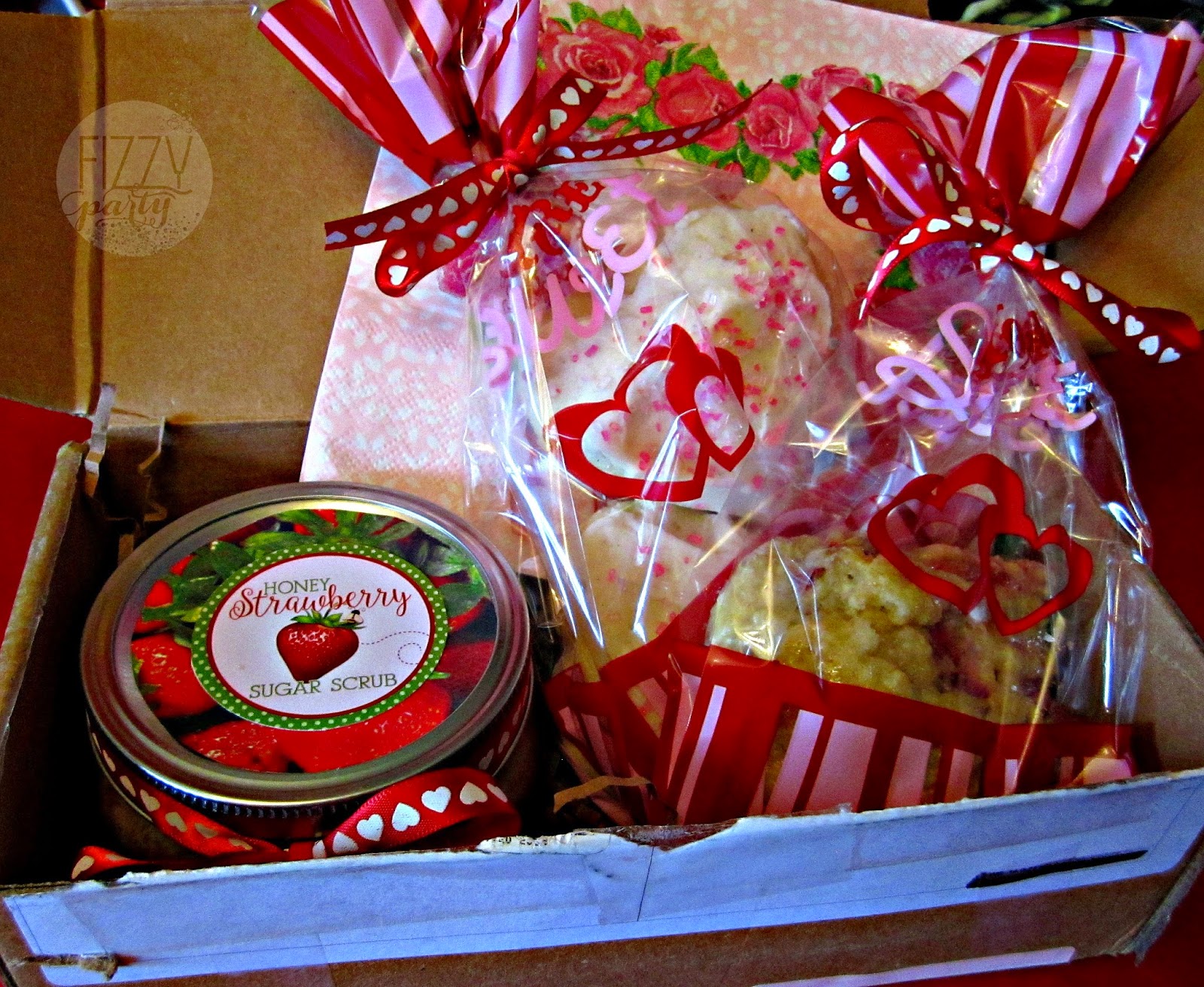 Fizzy Party Honey Strawberry Sugar Scrub