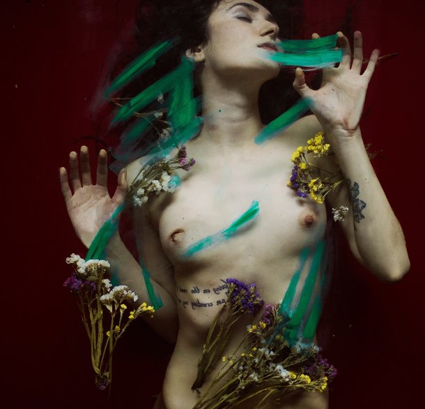 Arte, sedução e beleza nas fotografias com mulheres nuas de Marta Syrko Marta Syrko fotografia fashion mulheres modelos sensuais nudez peitos magras