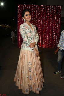 Rakul Preet Sing in a Designer Choli Coat and Skirt at Zee Telugu Apsara Awards 2017 03