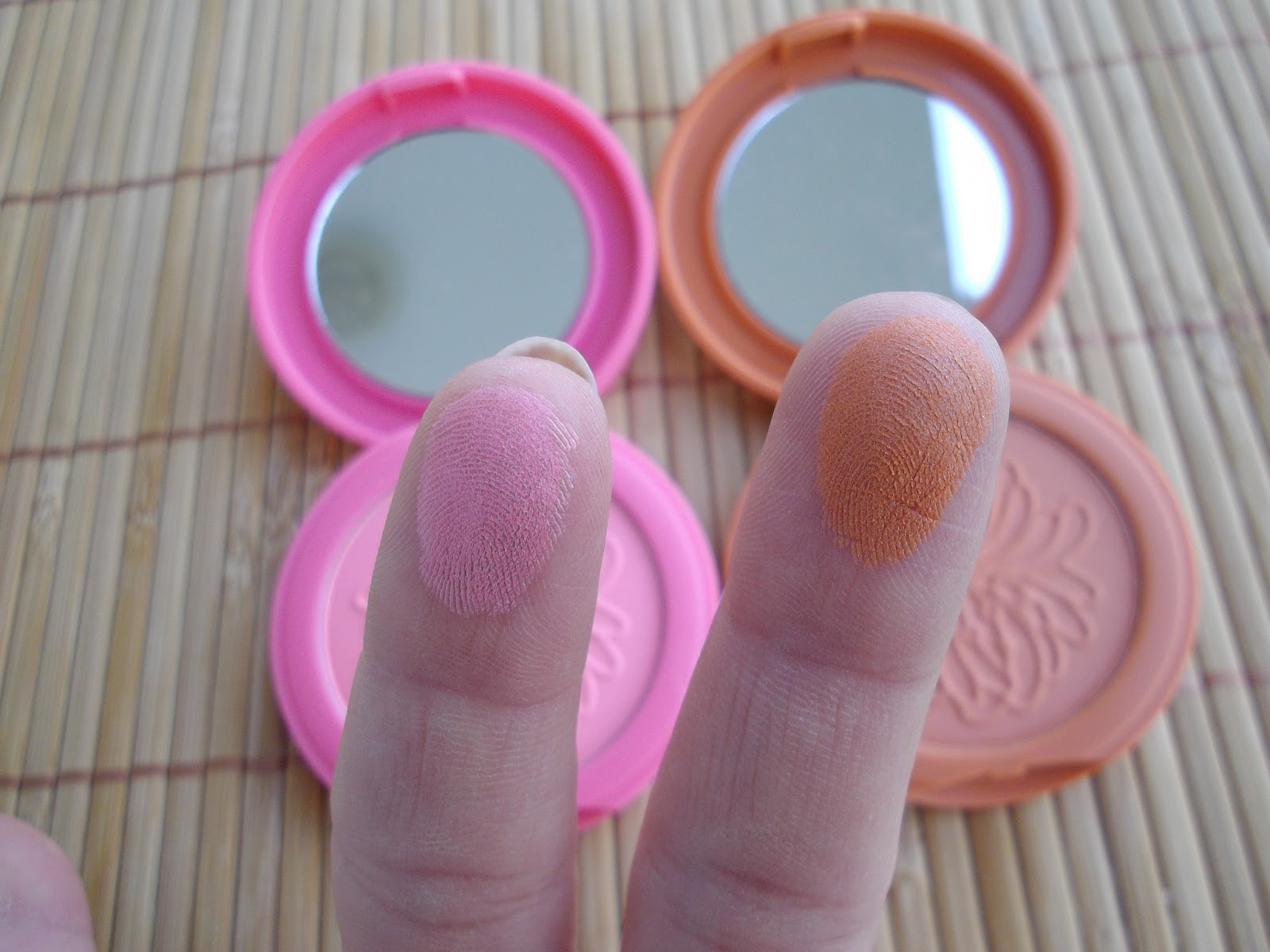 Pek Hanım Pek Hanımcık Ürün İncelemesi 120 PASTEL SPRING BLUSH ON 10