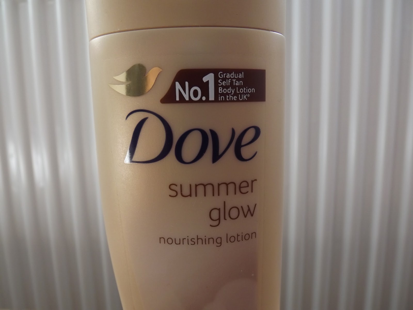 MakeupLoveer Dove Summer Glow Nourishing Body Lotion