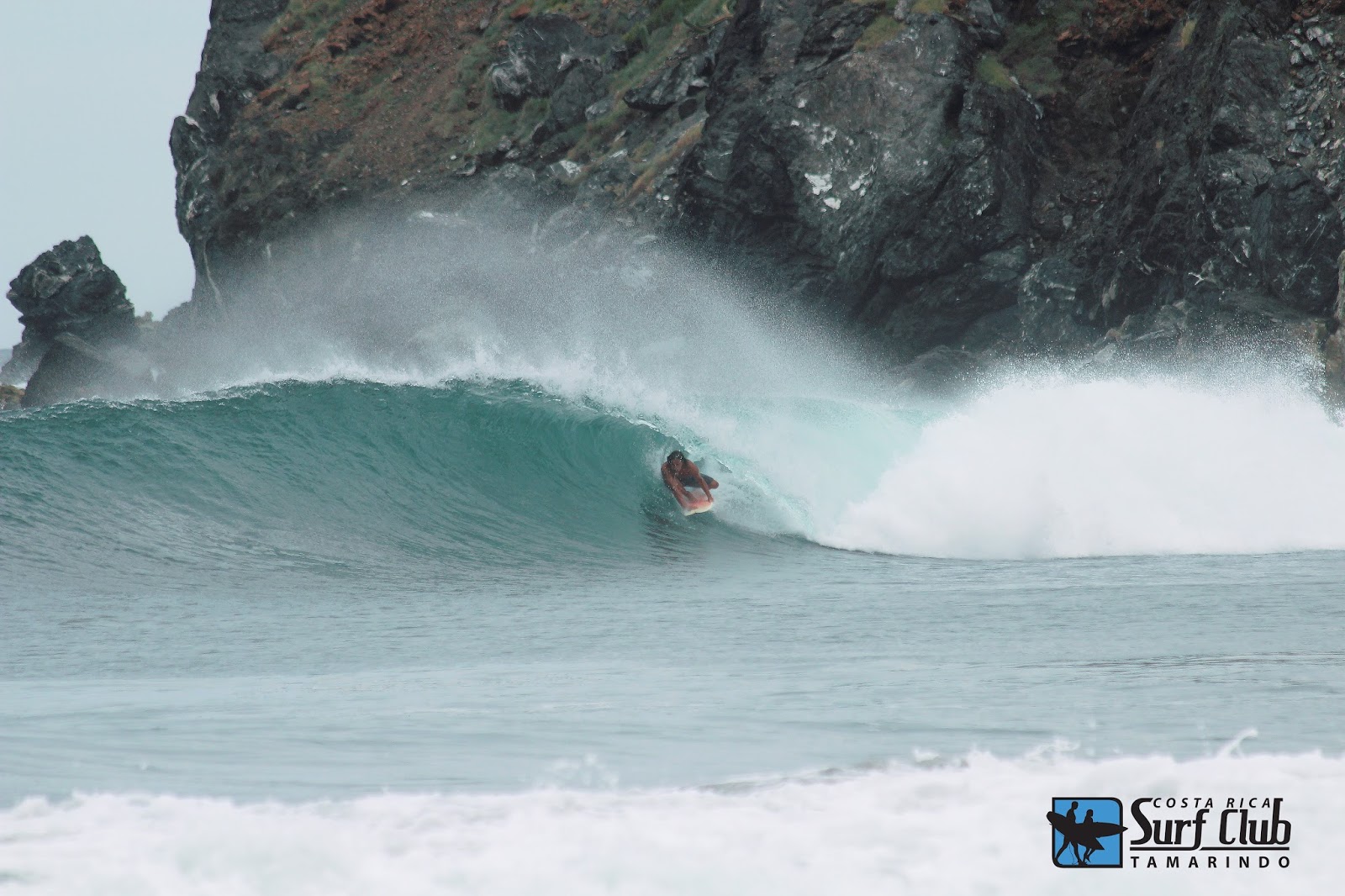 Ollie´s Point surf spot with Costa Rica Surf Club surf shop