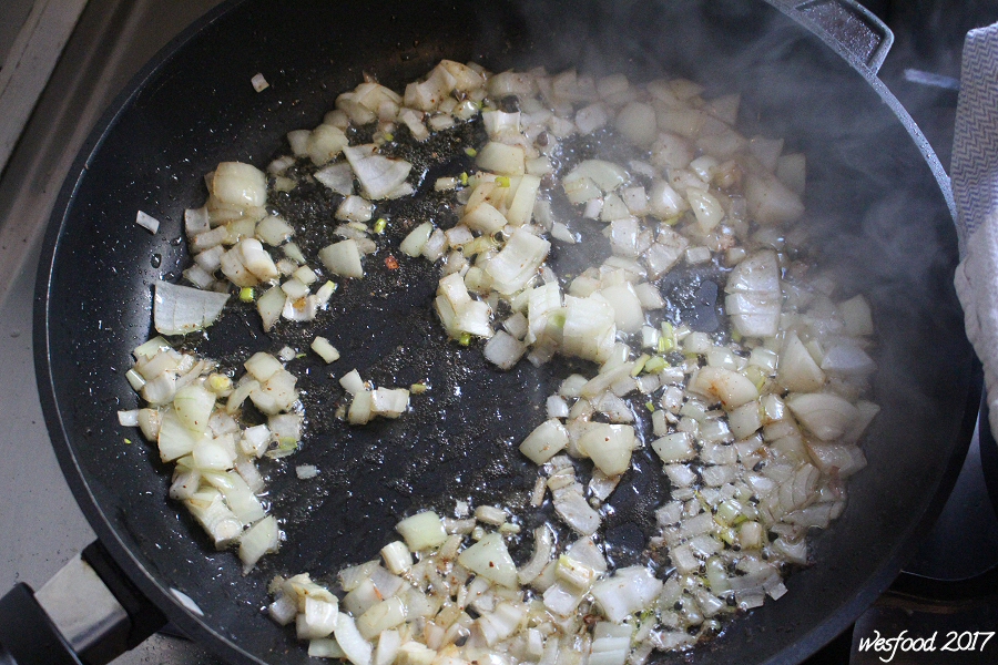 WesFood - Herr Westerhausen kocht ...: Persisches Huhn in Granatapfel ...