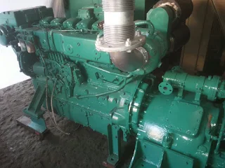 Volvo Penta TAD 121D, 350 HP, gearbox, propulsion engine, boat engine, second hand, used, reusable