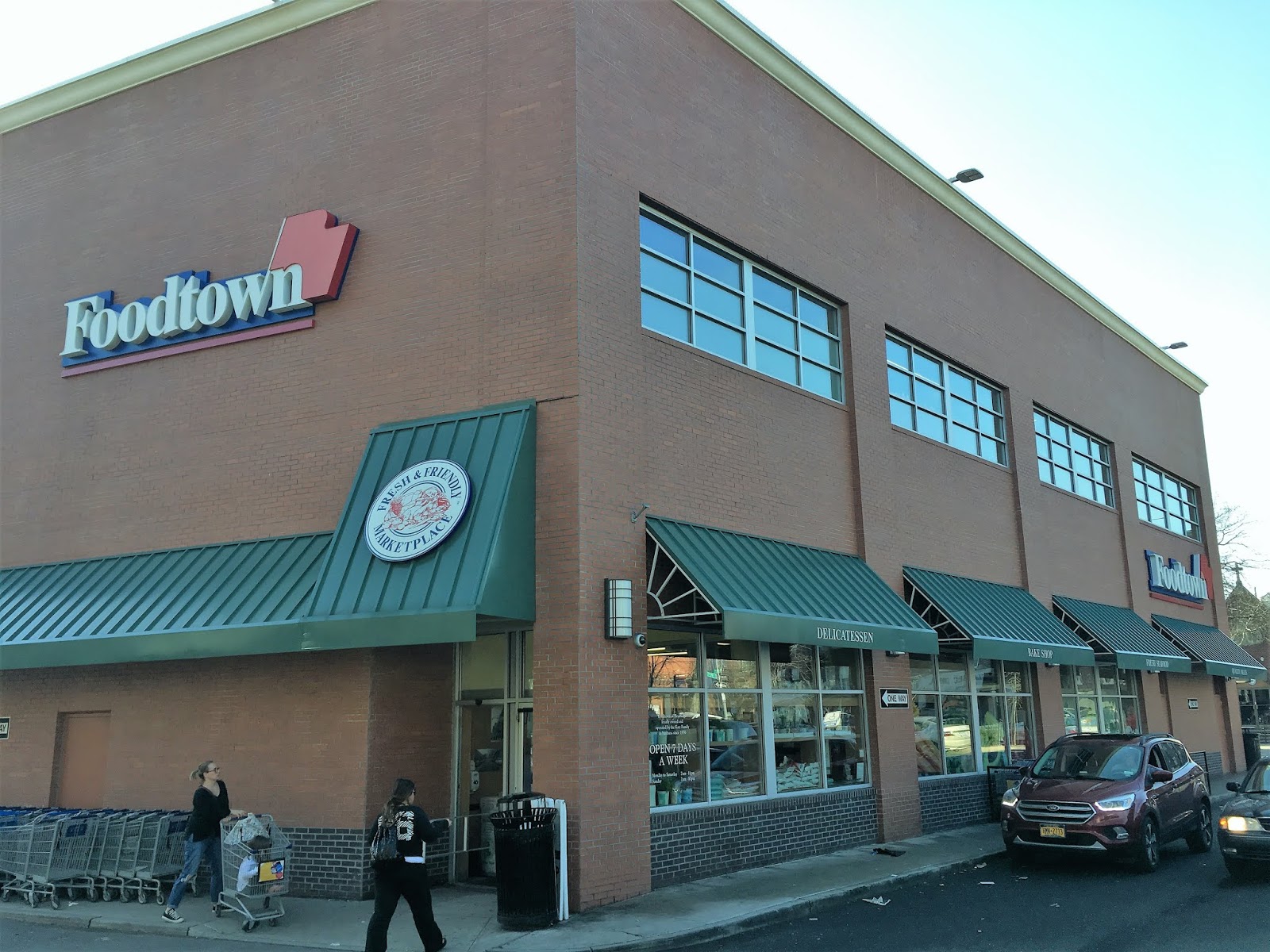TOUR Foodtown Bay Ridge