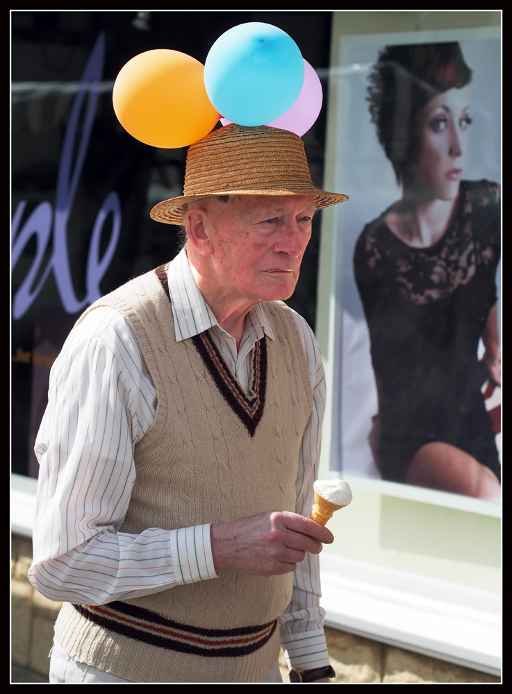 571 Photography Cleeve Street Fair, Cheltenham, Glos, UK