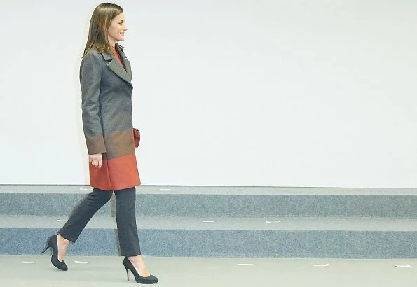 Queen Letizia wore Hugo Boss Colorina wool blend cashmere striped coat and Malivi wool blend cashmere striped skirt