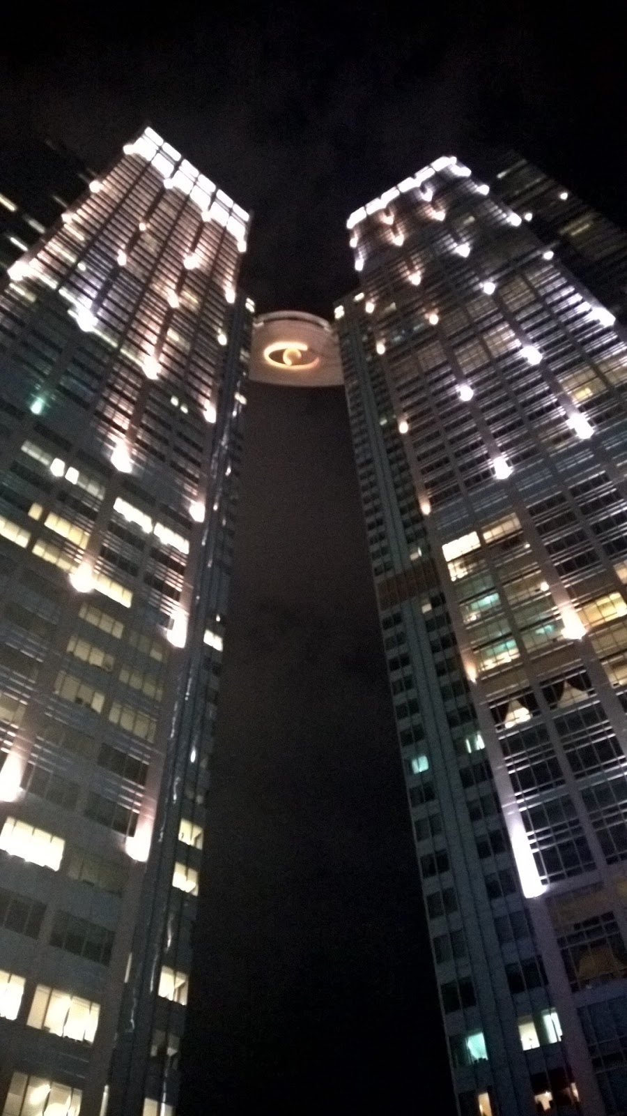 Spectacular Views Of The Abu Dhabi Corniche Azura Panoramic
