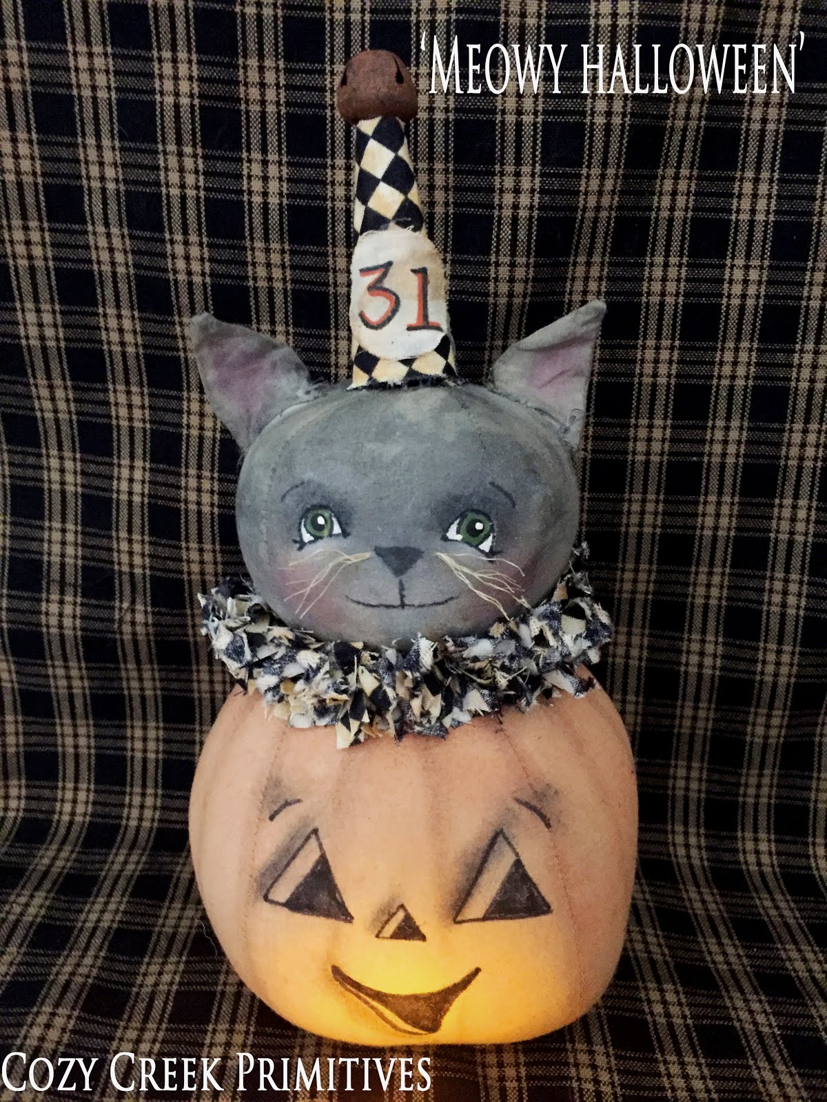 Meowy Halloween -Vintage Pumpkin With Cat