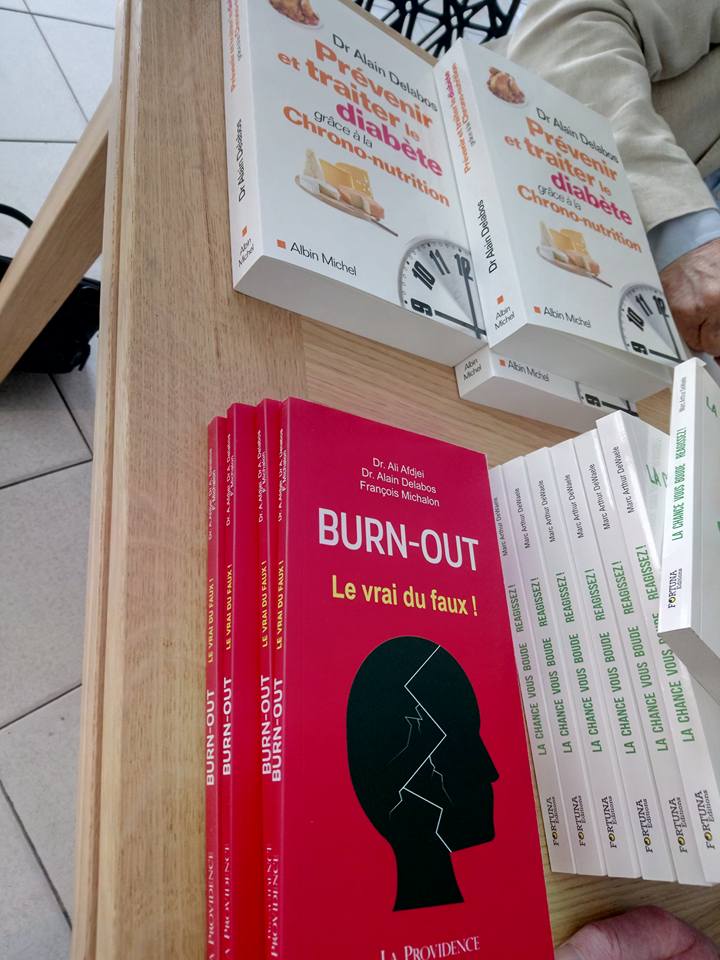 Club Fortuna Le Dr Alain Delabos Et Francois Michalon A La Librairie Kleber Strasbourg Pour Burn Out Le Vrai Du Faux