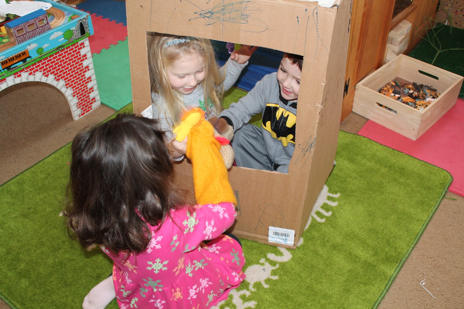 4 The Love of Learning HOMEMADE PUPPET THEATER