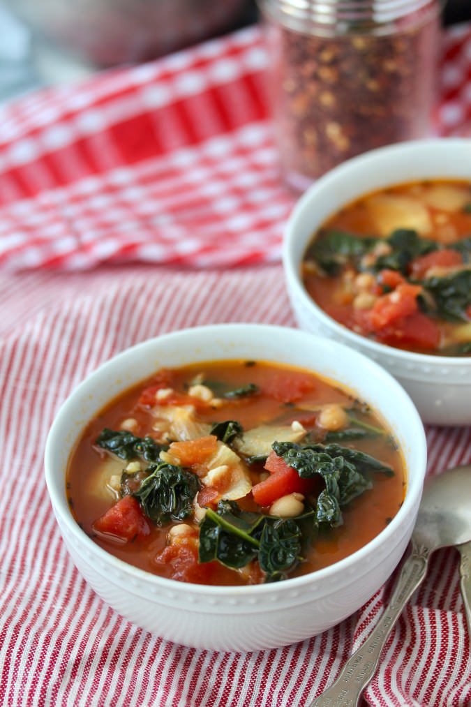 Kale, Tomato & Vegetable Soup