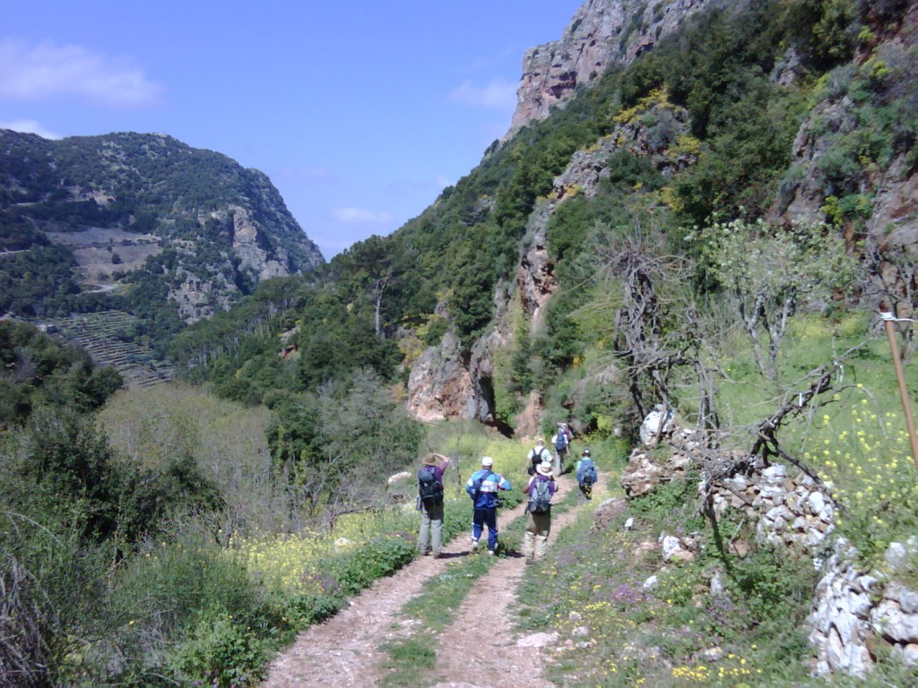 Lebanon Attractions - Hiking & Trekking | LEBANESE RECIPES