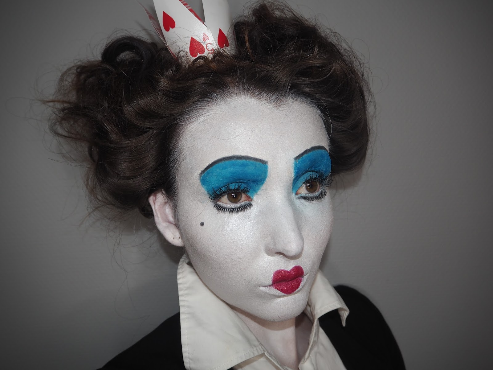 Halloween Week Queen Of Hearts Makeuphairbyseline