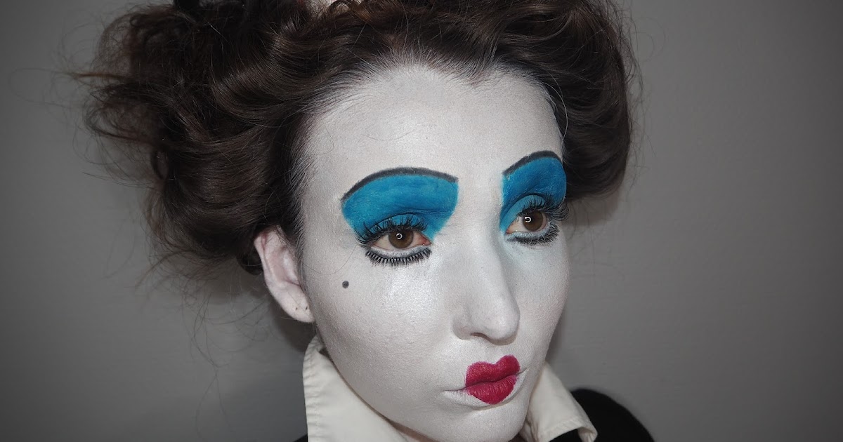 Halloween Week Queen Of Hearts Makeuphairbyseline