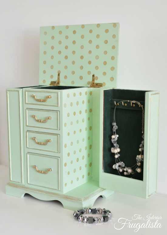 A Vintage Jewelry Box Makeover In The Color Mint The Interior Frugalista