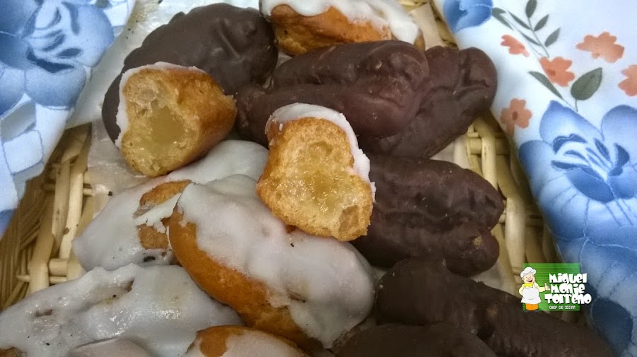 Petisus de Crema Pastelera