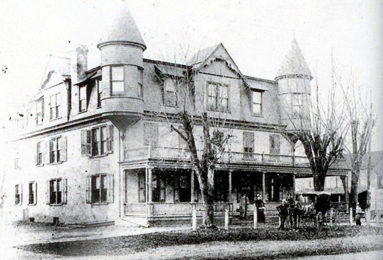 Drinking Of Elder Men A Tour Four Twenty Down In The Great Swan Hotel Stood On Southeast Corner Of That Intersection And Downingtown Bank Southwest Right 1850