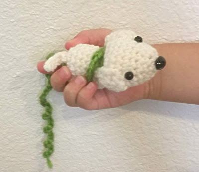 Puppy in My Palm crochet amigurumi pattern