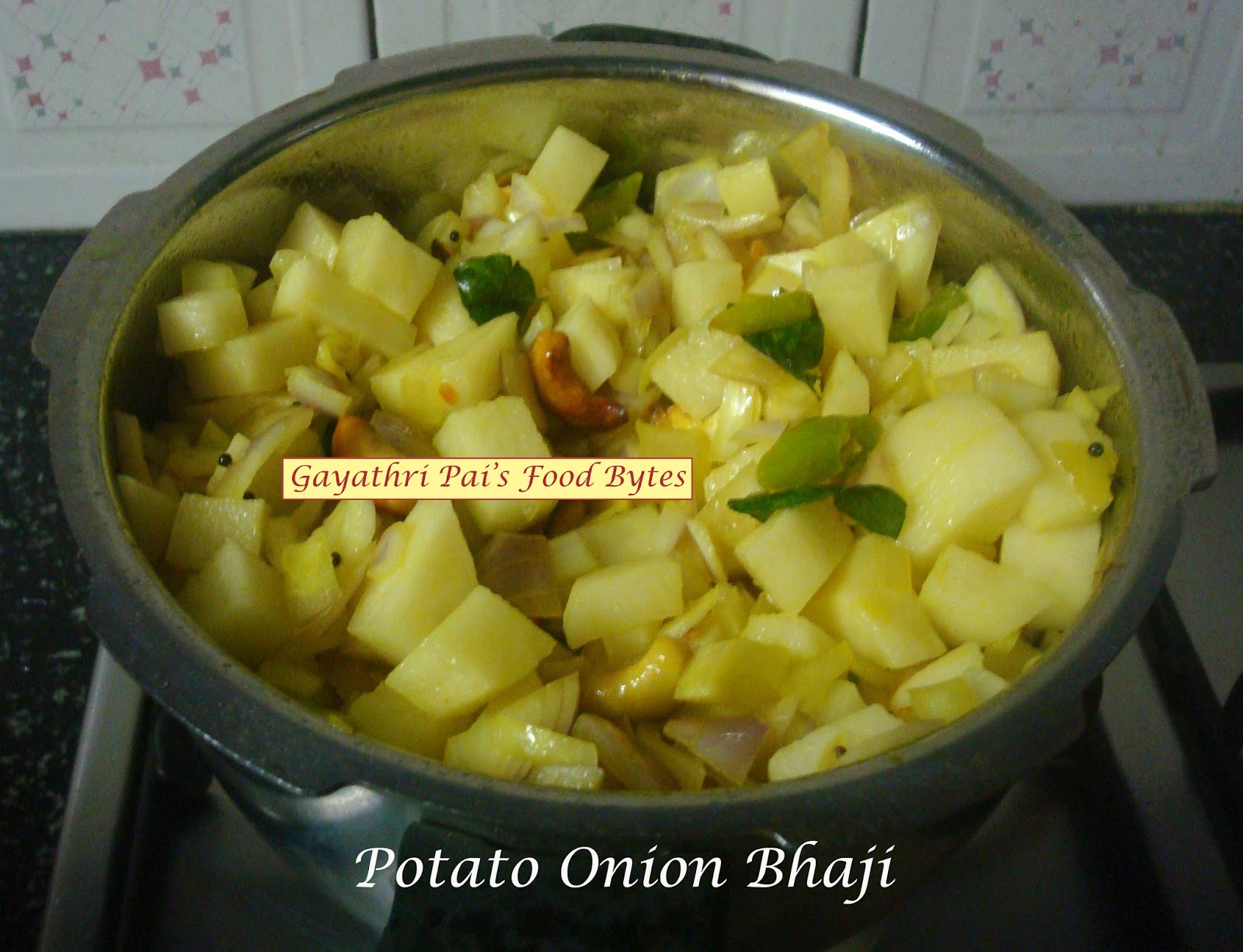 Gayathri Pai's Food Bytes Potato Onion Bhaji2.