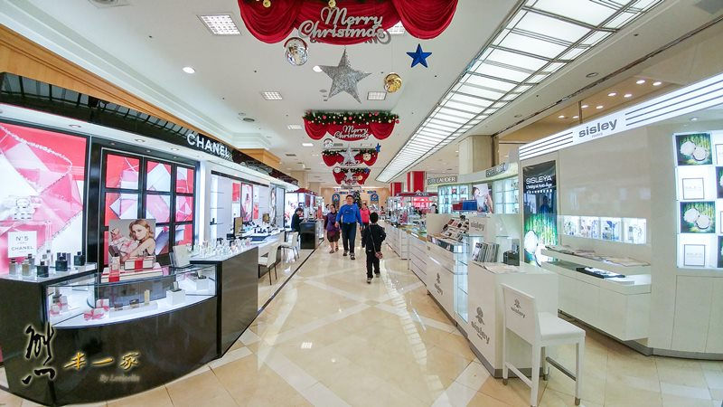 新竹五星級 國賓大飯店|A Cut牛排館、玖樓中餐廳、Corner Bakery烘培麵包坊、室內游泳池、健身中心健身房、Le Bar雪茄酒吧、國際宴會廳竹萱廳、八方燴西餐廳吃到飽、婚宴喜慶聚會場所近新光三越巨城商圈百貨