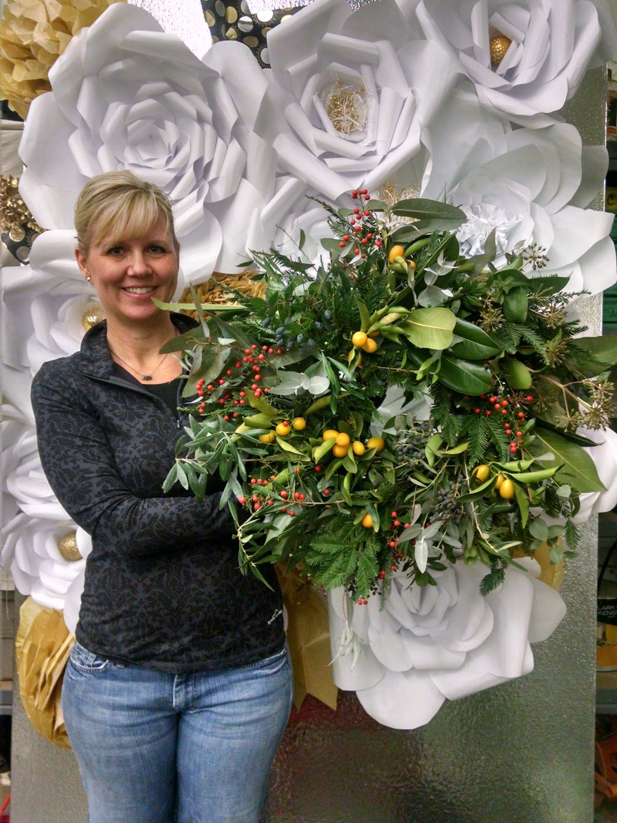 Windmill Farm Fresh Holiday Wreath Making Classes and Christmas Coming
